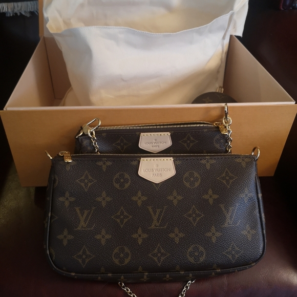 Authentic Louis Vuitton Multi Pochette Accessories - Picture 13 of 16